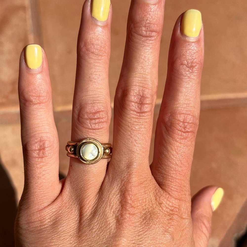 Cities in Dust pearl ring